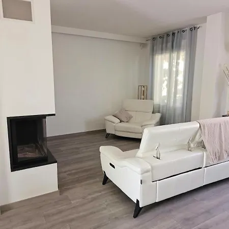 Superbe Maison Avec Piscine En Centre Vila